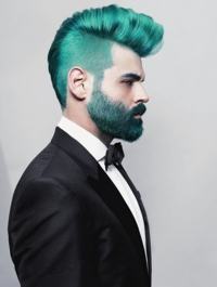 cabelo colorido verde homem
