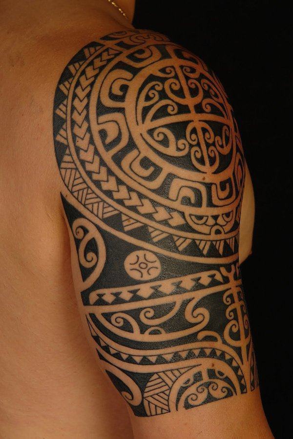 tatuagem tribal negro